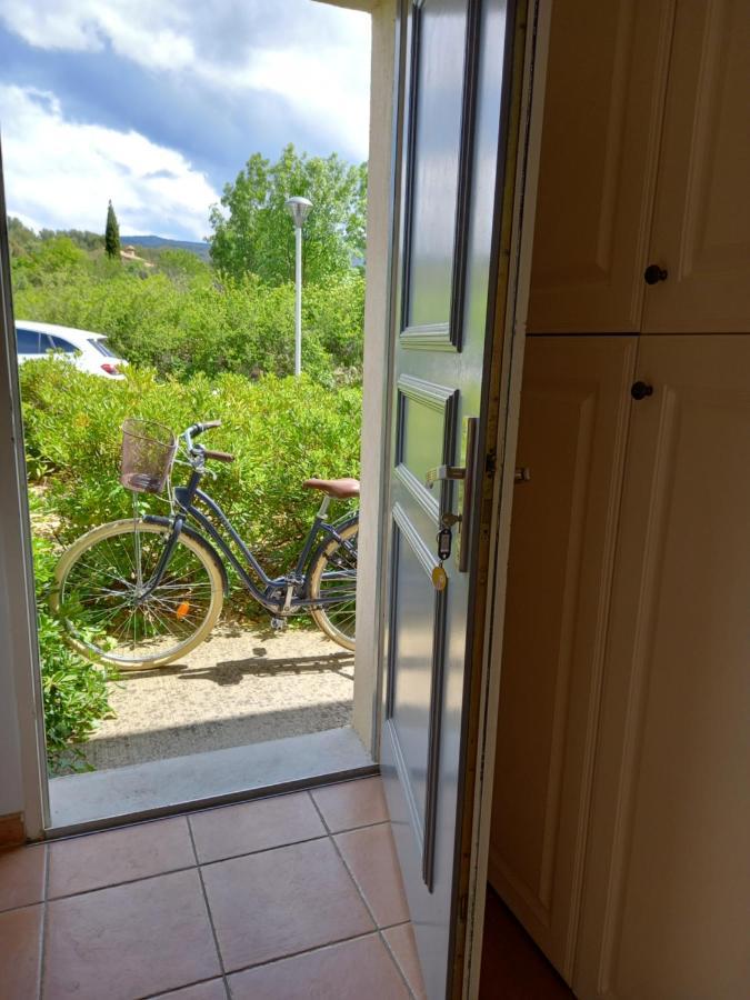 Appartement Cosy Pour Un Sejour Bien-Etre Climatise Saumane-de-Vaucluse Exterior photo